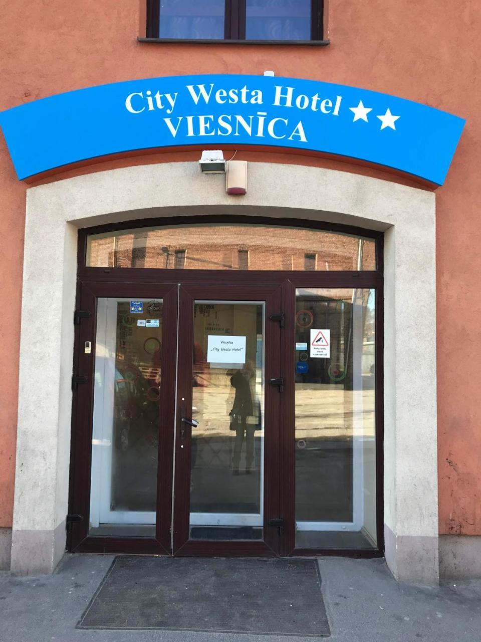 City Westa Hotel Рига Экстерьер фото