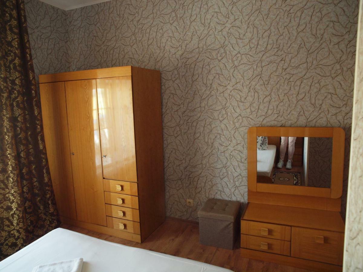 City Westa Hotel Рига Экстерьер фото